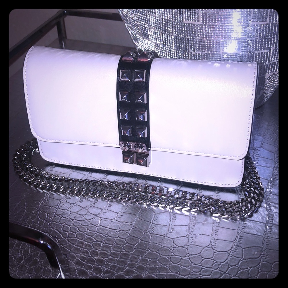 Mini bag forever 21